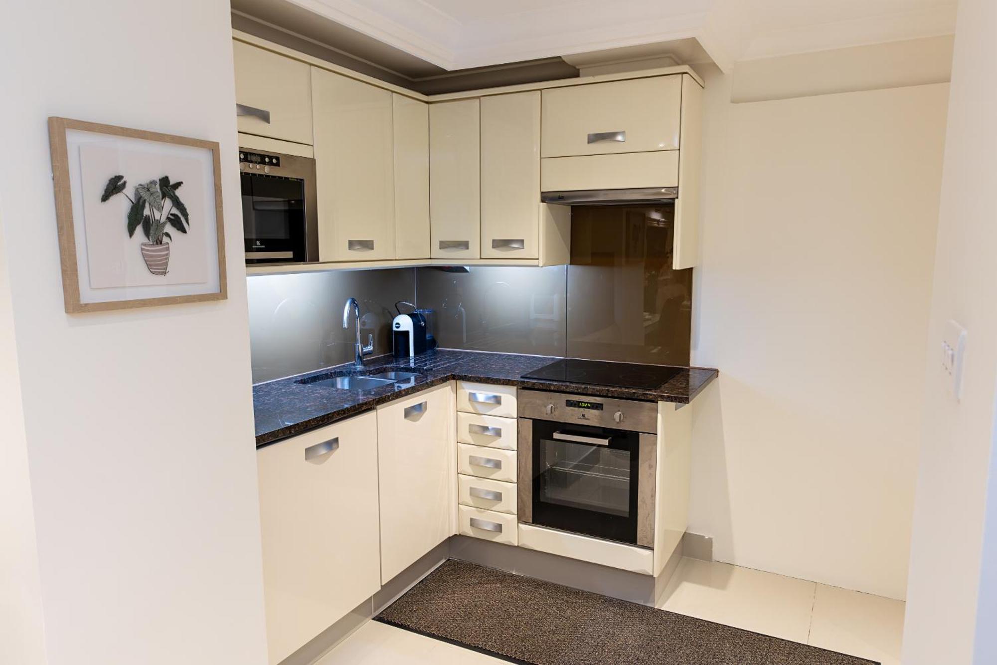 Marylebone Village Apartments London Room photo