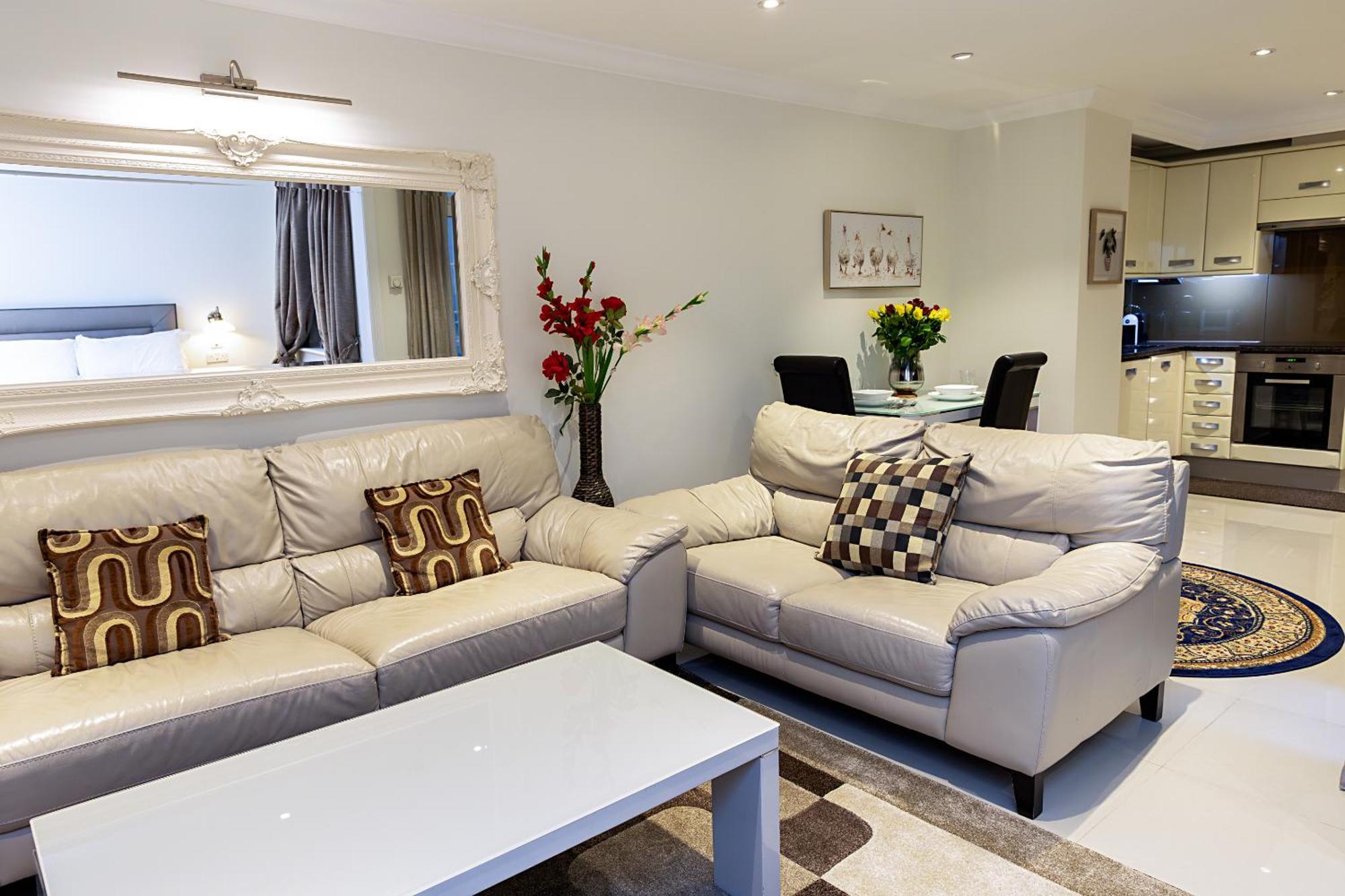 Marylebone Village Apartments London Room photo